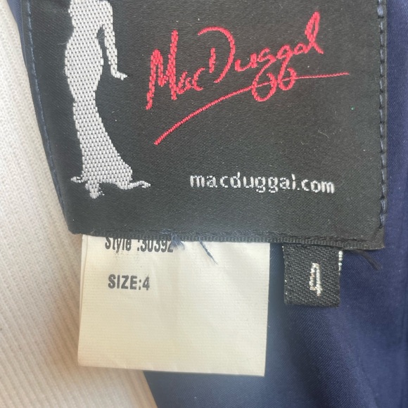 MacDuggal Size 4 Interview Appearance dress - Picture 4 of 4